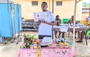 Eat healthy foods to attain anti-ageing goals - Nutritionist.  Mr. Raphael Kwabena Angmortey, the Nutrition Officer of Ada East, has said that a beautiful, glowing, and anti-ageing skin is not necessarily based on cosmetic products but rather on eating a variety of fruits and vegetables. 