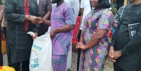 MCE presents fingerlings to 50 trainees to setup aquaculture businesses