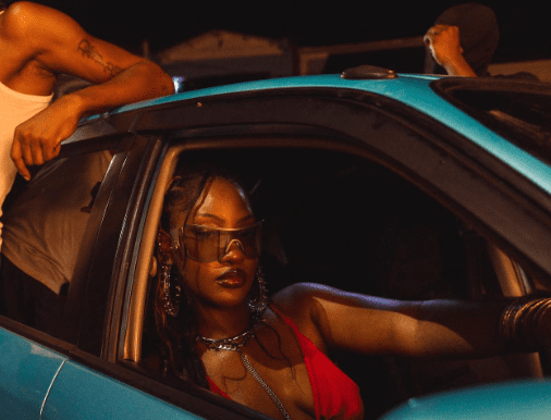 Tems Ignites the Screen with Electrifying “Turn Me Up” Music Video