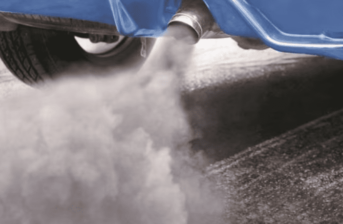  Poor driving behaviour contributes to air pollution - experts. Mr Emmanuel Appoh, the Managing Consultant of Envirofit, an Environmental Consultancy Firm, says poor driving patterns produce particulate matter - tiny particles from parts of vehicles - that pollute the air.