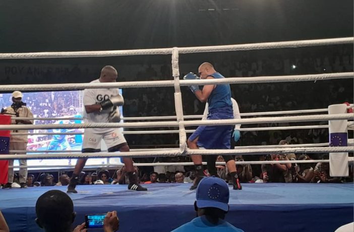 Azumah thrills boxing fans in an exhibition bout