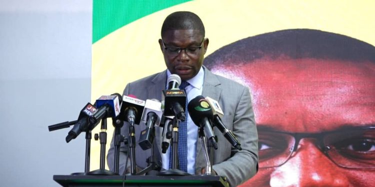 Government Unveils Digital Platform to Accelerate Solar Net-Metering Adoption Richard Gyan Mensah 750x375 1