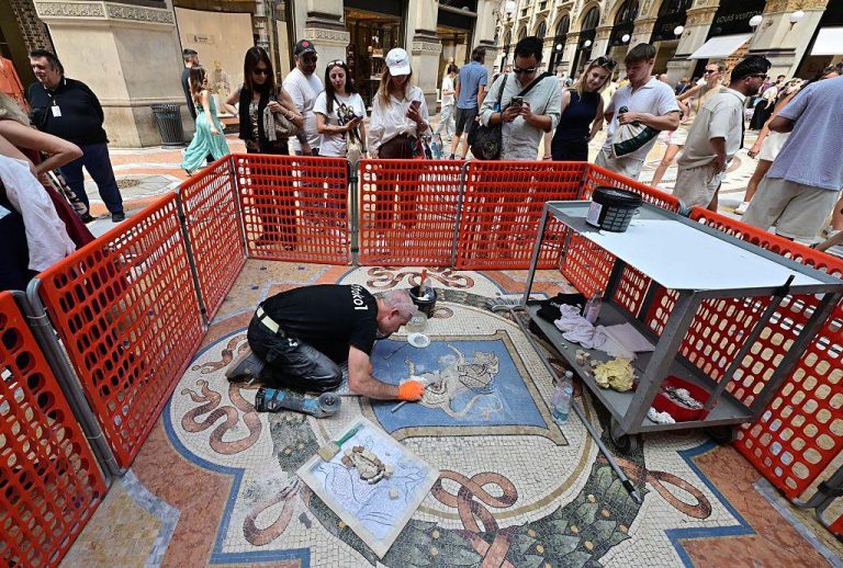 Milan Restores Famous Bull Mosaic Damaged by Tourists’ Luck Ritual 03e67ef0 5af9 11f1 8b8c 6d33e1d5abb6